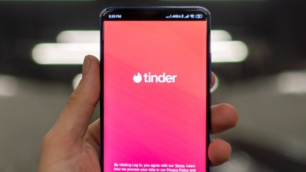 How to Unblock Tinder at School and Anywhere in the World